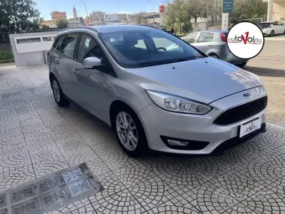 Usata Ford Focus Titanium 120 CV (88 kW) 2015 Grigio Station wagon