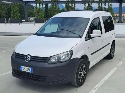 Usata VW Caddy 109 CV (80 kW) 2012 Bianco Monovolume