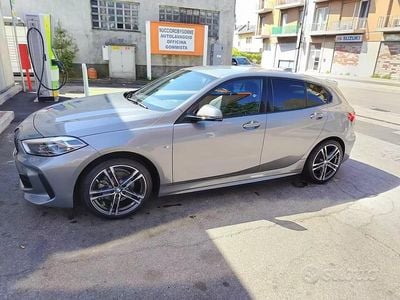 Usata BMW 118 M Sport 204 CV (150 kW) 2023 Grigio Utilitaria