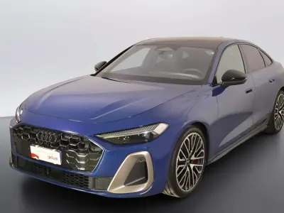 Usata Audi A5 S-Line 204 CV (150 kW) 2025 Blu elettrico Berlina