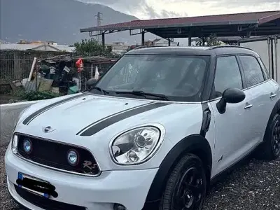 Usata Mini Cooper 143 CV (105 kW) 2012 Bianco Utilitaria