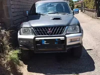 Usata Mitsubishi L200 2004 Grigio Pick-up