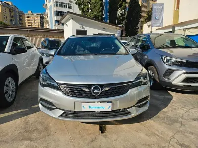 Usata Opel Astra 122 CV (89 kW) 2019 Argento Station wagon
