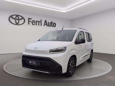 Nuova Toyota Proace Verso City 102 CV (75 kW) 2025 White sol Station wagon