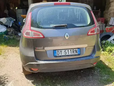 Usata Renault Scénic III 130 CV (95 kW) 2009 Monovolume