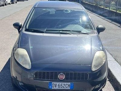 Usata Fiat Grande Punto Active 77 CV (56 kW) 2009 Utilitaria