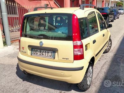 Usata Fiat Panda 69 CV (50 kW) 2007 Giallo Utilitaria