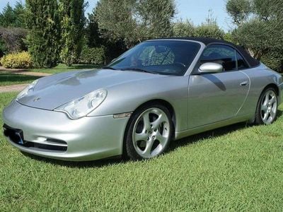 Porsche 911 Carrera 4 Cabriolet