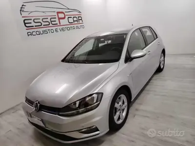 Usata VW Golf VII Trendline 131 CV (96 kW) 2019 Grigio Berlina