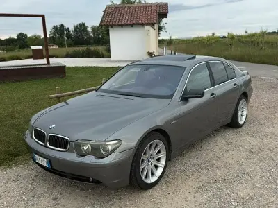 Brugt BMW 745 Luxury Line 333 HK (244 kW) 2002 Grå Sedan