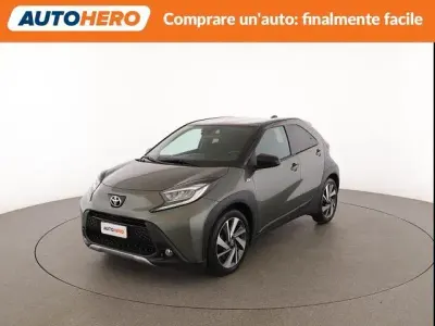 Usata Toyota Aygo X Lounge 72 CV (52 kW) 2022 Verde SUV