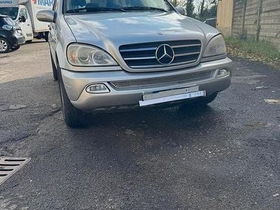 Mercedes ML270