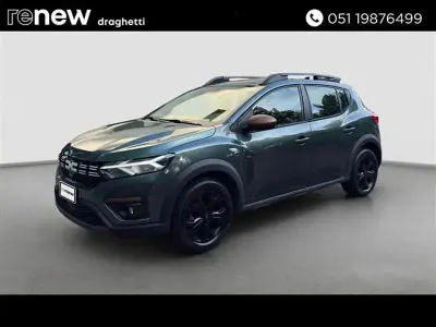 Usata Dacia Sandero Extreme 91 CV (66 kW) 2024 Verde scuro Utilitaria