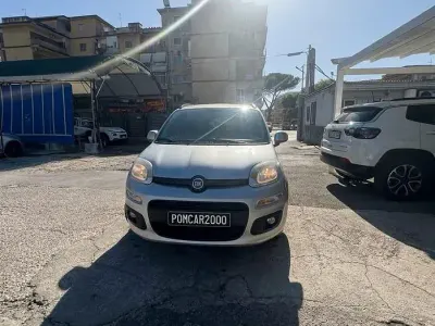 Usata Fiat Panda Lounge 69 CV (50 kW) 2015 Grigio Utilitaria