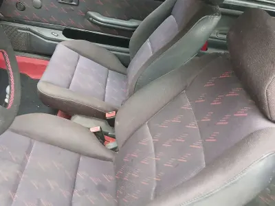Usata Peugeot 106 98 CV (72 kW) 1993 Utilitaria