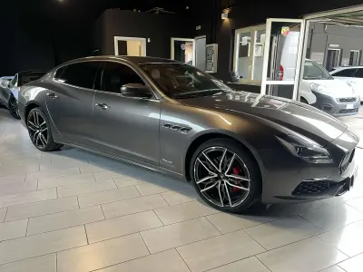 Begagnad Maserati Quattroporte GranLusso 430 HK (316 kW) 2018 Grå Sedan
