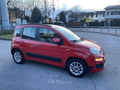 Rosso Usata 2016 Fiat Panda Lounge Utilitaria | 5900 € (Buon prezzo)