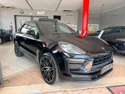 Usata Porsche Macan 265 CV (194 kW) 2021 Nero SUV