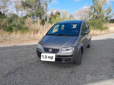 Usata Fiat Idea 90 CV (66 kW) 2009 Marrone Monovolume