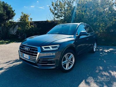Usata Audi Q5 S-line plus 190 CV (139 kW) 2019 Grigio SUV