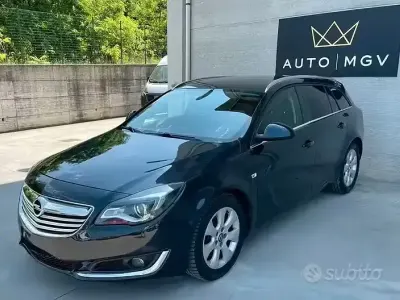 Usata Opel Insignia Cosmo 131 CV (96 kW) 2014 Nero Station wagon