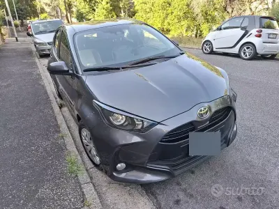 Usata Toyota Yaris 72 CV (52 kW) 2022 Utilitaria