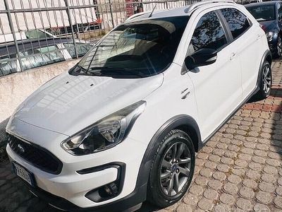 Begagnad Ford Ka Plus Active 95 HK (69 kW) 2018 Vit Halvkombi