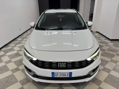 Usata Fiat Tipo Sport 131 CV (96 kW) 2021 Bianco Station wagon