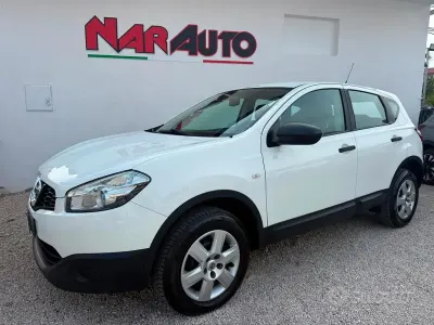 Usata Nissan Qashqai Acenta 110 CV (80 kW) 2013 Bianco SUV