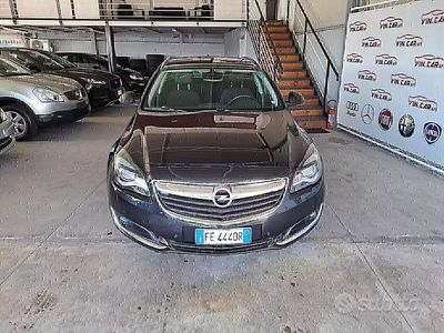 Usata Opel Insignia Cosmo 136 CV (100 kW) 2016 Nero Station wagon