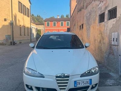 Usata Alfa Romeo 147 Distinctive 105 CV (77 kW) 2009 Bianco Utilitaria
