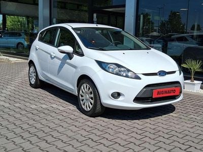 Gebraucht Ford Fiesta Titanium 82 PS (60 kW) 2010 Weiß Limousine