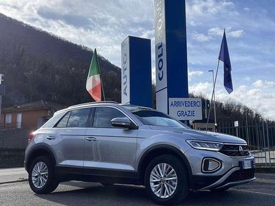 Usata VW T-Roc Style 110 CV (80 kW) 2022 Grigio SUV