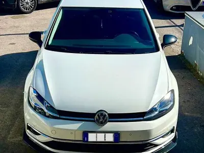Usata VW Golf VII Business 110 CV (80 kW) 2018 Berlina
