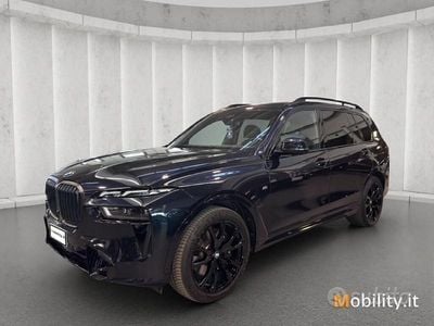 Usata BMW X7 M Sport 352 CV (258 kW) 2025 Nero SUV