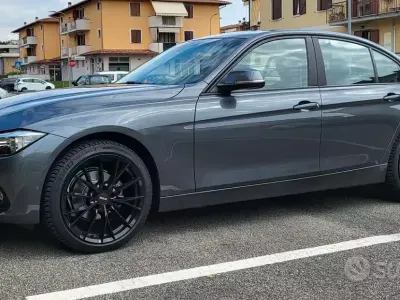 Usata BMW 318 Advantage 150 CV (110 kW) 2017 Grigio Berlina