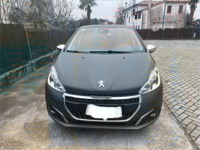 Usata Peugeot 208 Allure 99 CV (72 kW) 2018 Grigio Utilitaria