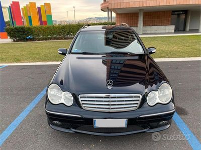 Usata Mercedes C220 2008 Blu Station wagon
