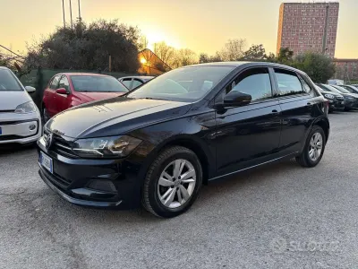 Usata VW Polo Comfortline 80 CV (58 kW) 2019 Nero Utilitaria