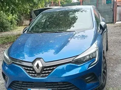 Occasion Renault Clio V 101 ch (74 kW) 2023 Bleue Berline