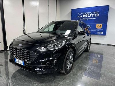Usata Ford Kuga ST-Line 120 CV (88 kW) 2024 Agate black SUV
