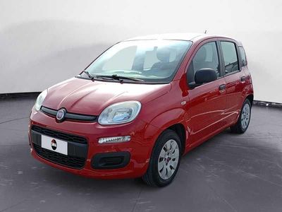 Usata Fiat Panda Pop 69 CV (50 kW) 2011 Rosso Utilitaria