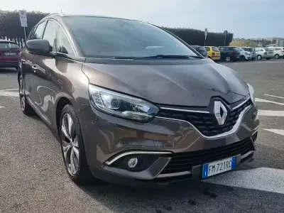 Usata Renault Grand Scénic IV 110 CV (80 kW) 2018 Monovolume