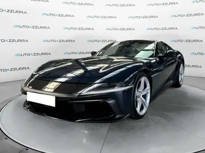 Usata Ferrari 12 Cilindri 829 CV (609 kW) 2025 Blu Cabrio
