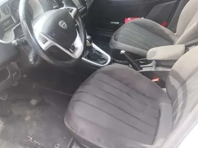 Usata Lancia Delta 165 CV (121 kW) 2009 Utilitaria