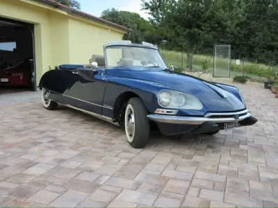 Usata Citroën DS 109 CV (80 kW) 1970 Blu Cabrio