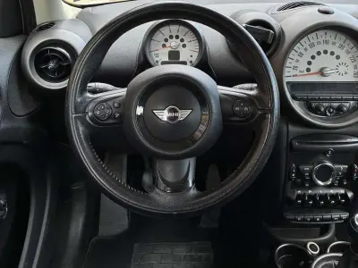 Usata Mini One D Countryman 90 CV (66 kW) 2012 Bianco SUV