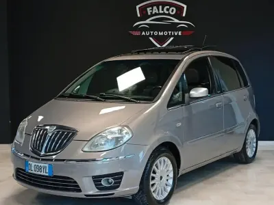 Usata Lancia Musa 90 CV (66 kW) 2008 Grigio Monovolume