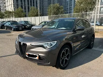 Usata Alfa Romeo Stelvio Veloce 209 CV (153 kW) 2020 Grigio SUV
