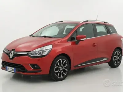 Usata Renault Clio 90 CV (66 kW) 2017 Rosso Station wagon